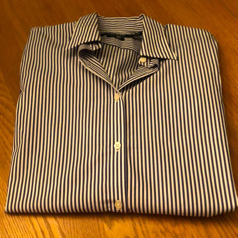 Sold - Women’s Lauren Non Iron Button Down long sleeve